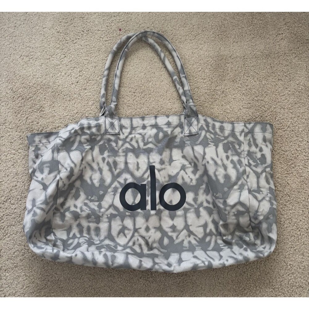 ALO YOGA Gray Tie Dye Large Canvas Tote Bag Gym Travel Carry-on - Picture 1 of 4